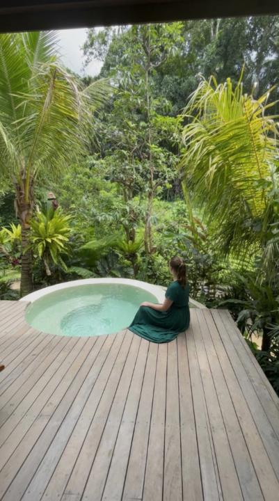 Julia Veganblackmaccaroni