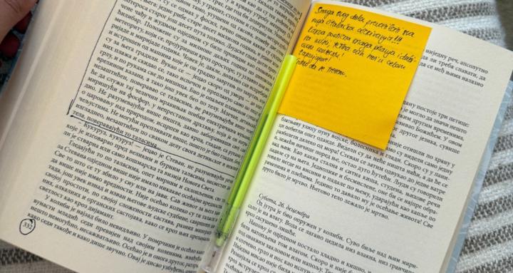 Reading Polis