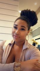 Valarie R