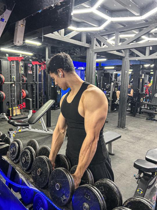 Josue Granados Leiton