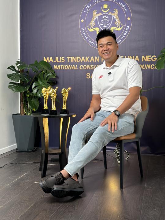 Hi🤗很高兴认识您..