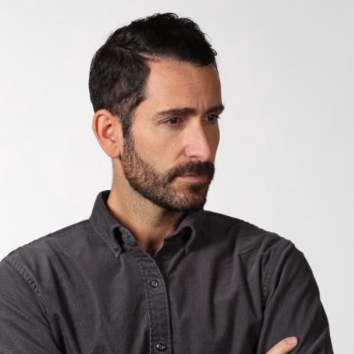 James Leonzio