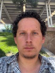 Edgar Flores