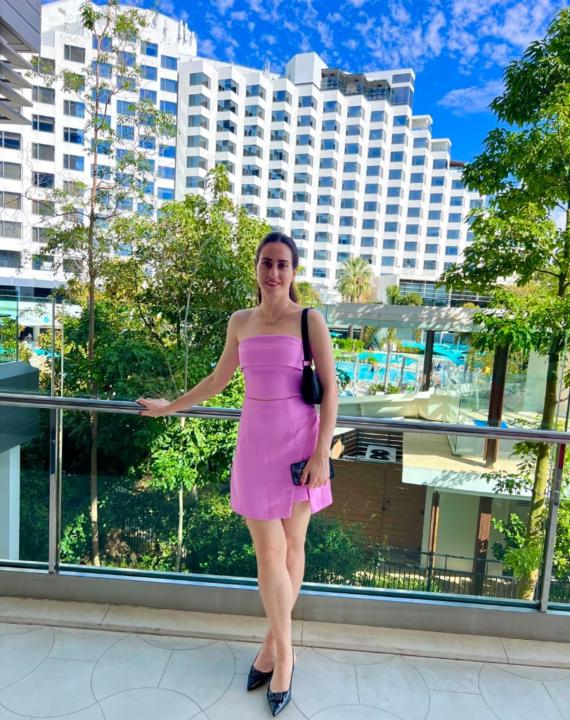 Mahnoush Ziaratzadeh