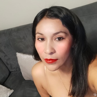 Marisel Burgos imán