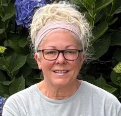 Debbi Muralt