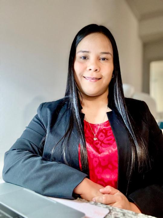 Idania Gomez