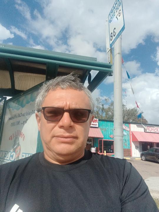 Martín Rosales