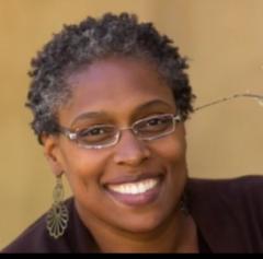 Garlenia Davis
