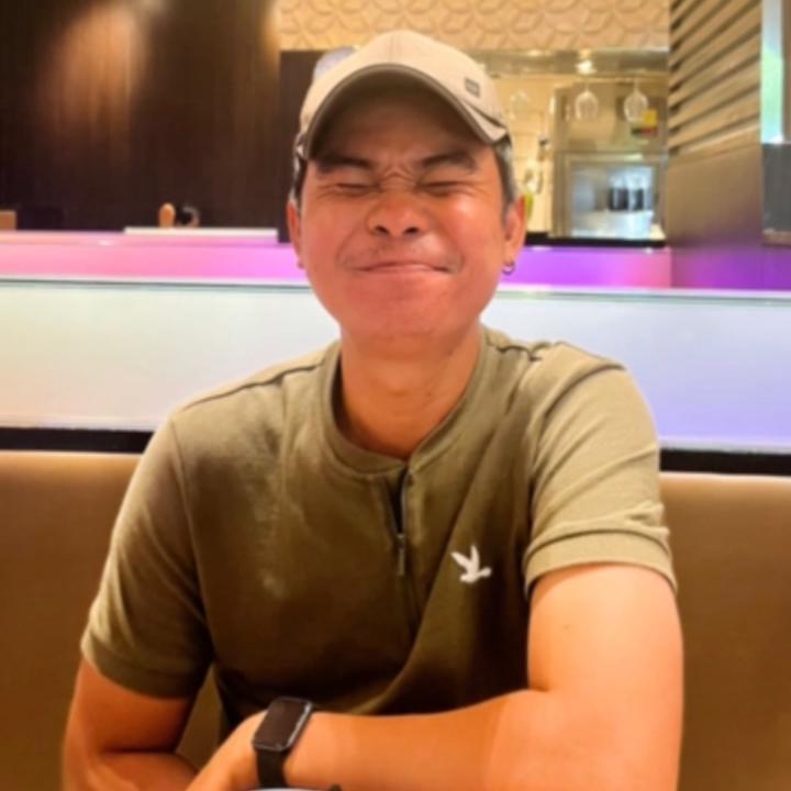 Warrawat Hirunratwathin