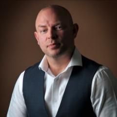 Andy James