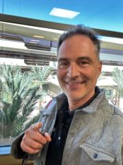 Sasha Maxim Vishdehi