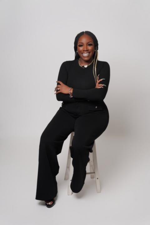 Luvasia Mccreary