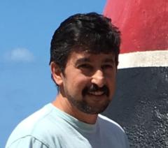 Carlos Farinas