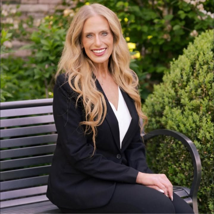 Leslie McLeroy