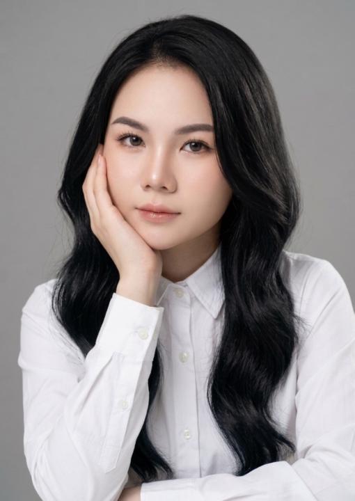 Hồng Quyên