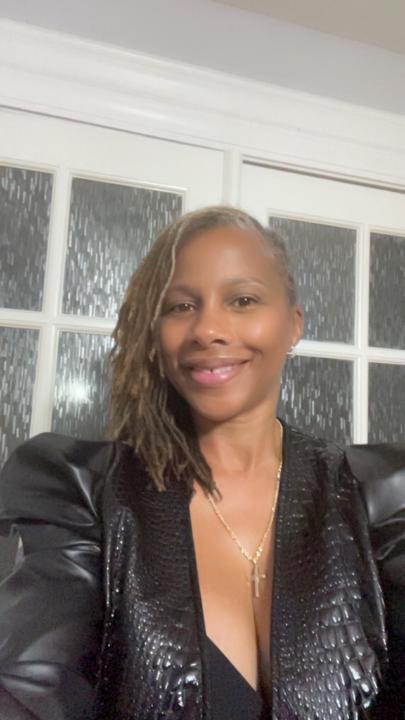 Stephanie Lewis- Williams