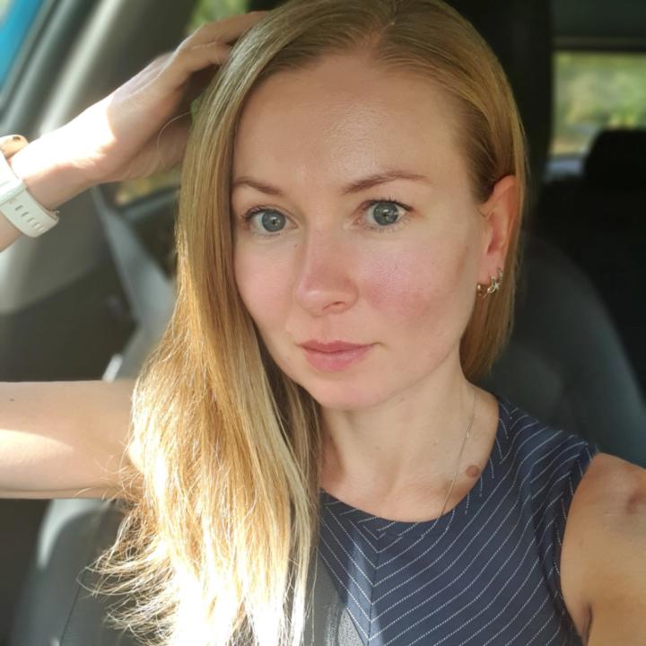 Irina Dubois