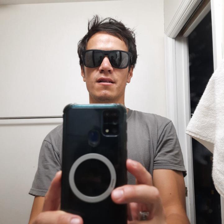 John González
