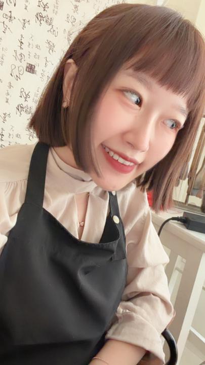 吳 采穎