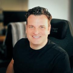 Daniel Raine