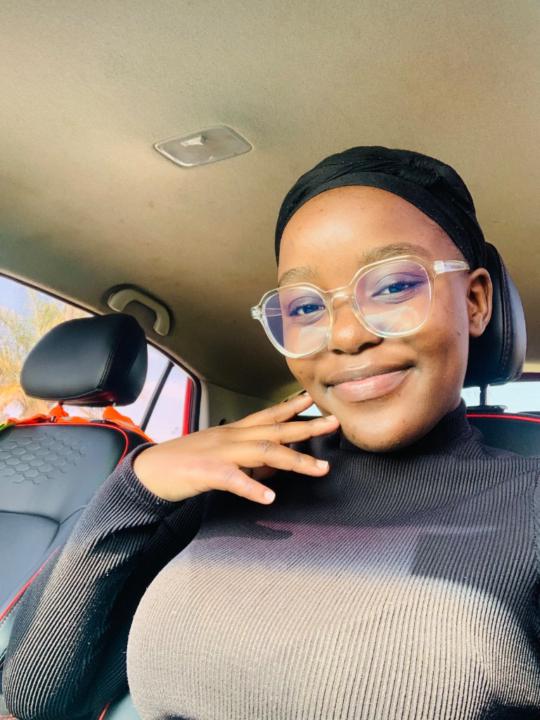 Tshegofatso Mahlatsi