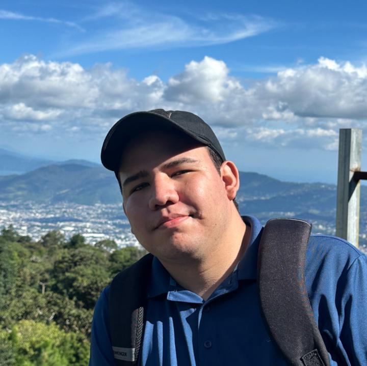 Eduardo Vega