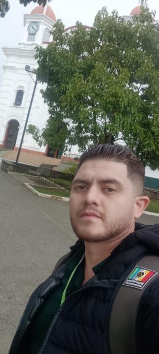 Víctor Manuel Blandon alzate