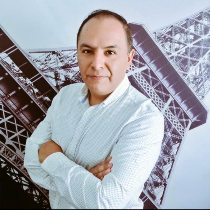 Leo CaVaz