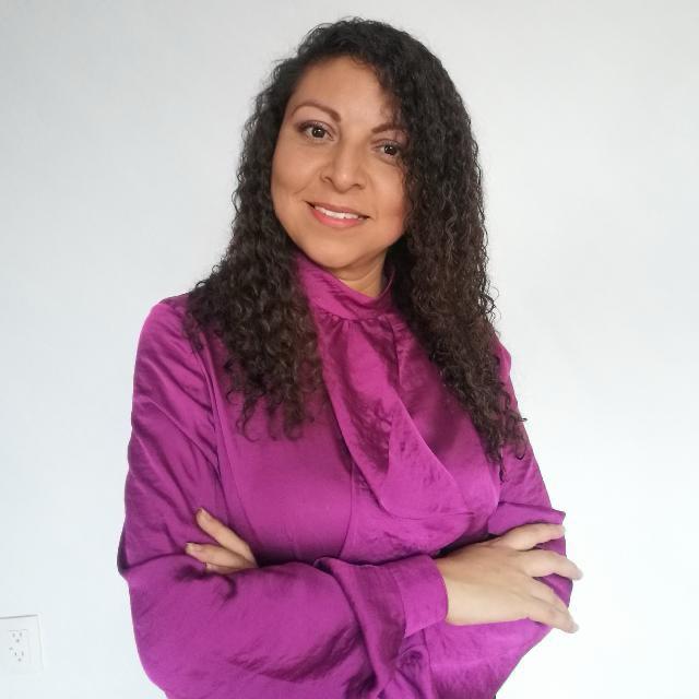 Flor Loyola
