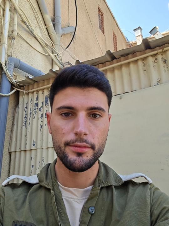 אריאל קרוצברג