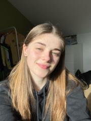Mia Michey