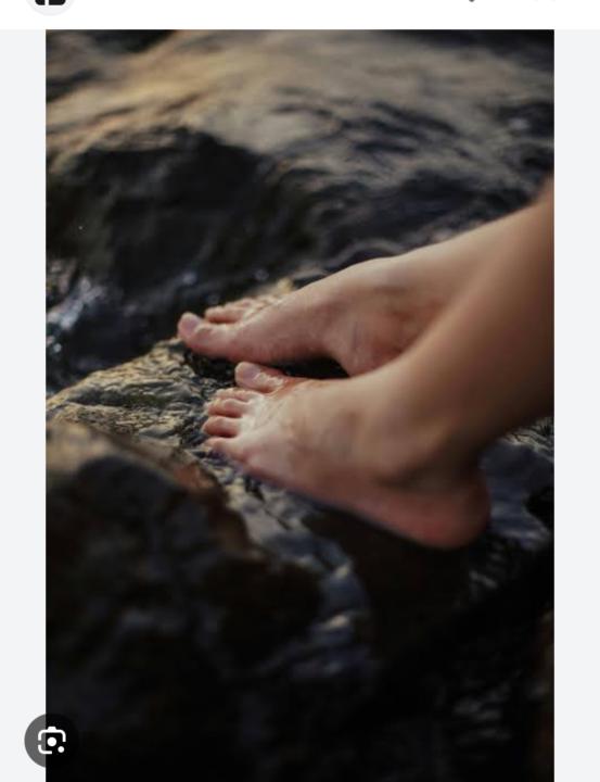 Water 💦  toes 