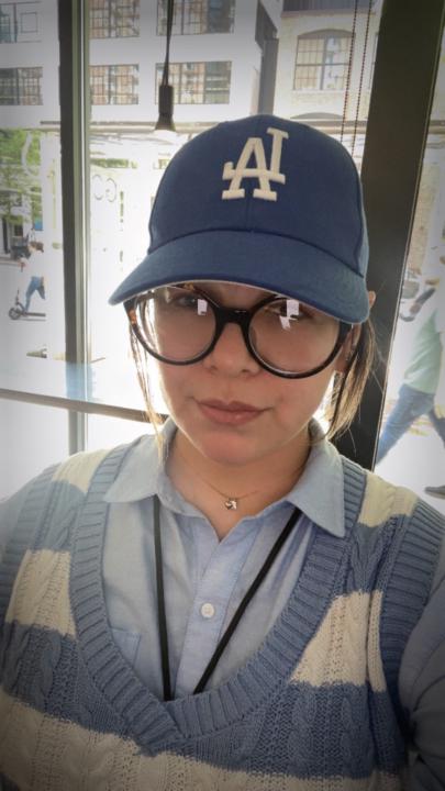 Nilofar Ahmadi