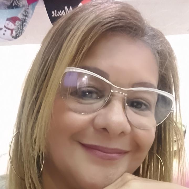 Thelma Cedillo