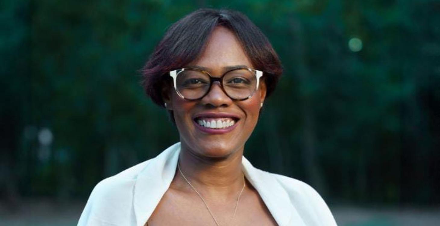 INSPIRA Y MONETIZA CON MARIA ELENA UBRI