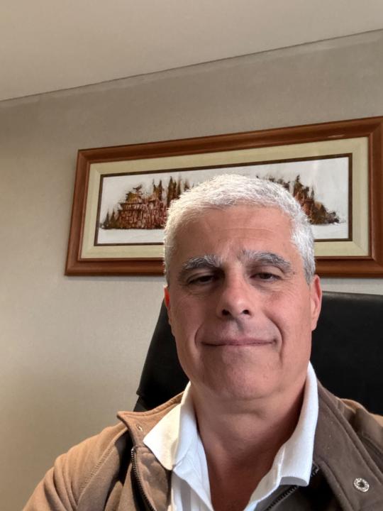 Román Uez