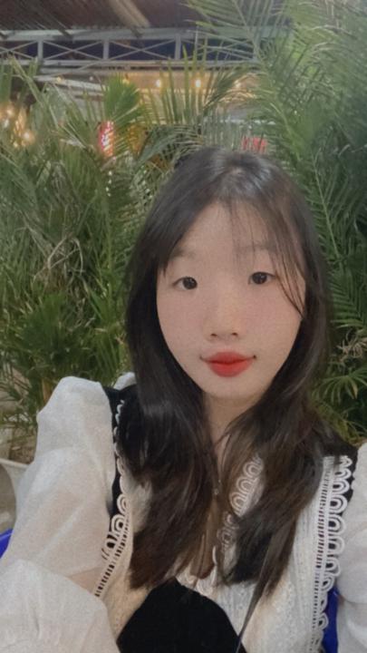 Thu Hà