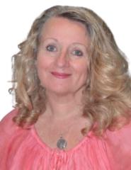 Tracey Hall Roberts