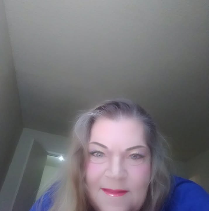 Shelly Thomas