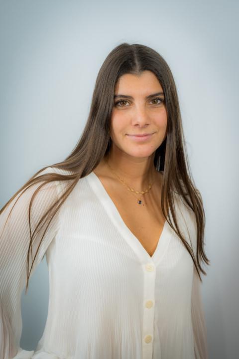 Laura Gomez