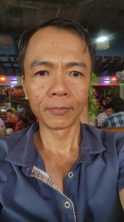 Xuân Toàn Bùi