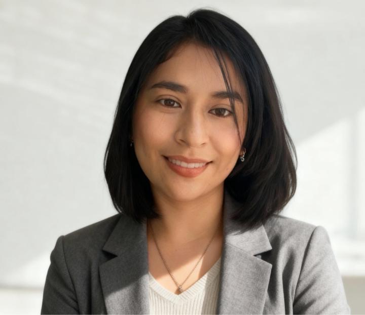 Lucía Estupiñán G