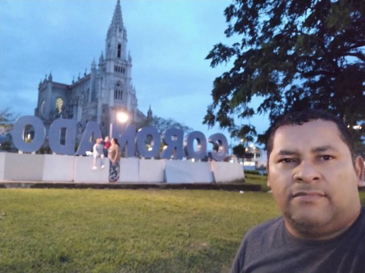 Alex Vanegas Mendoza