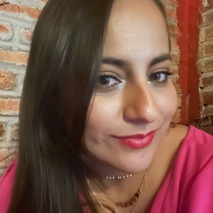 Lourdes Espinoza