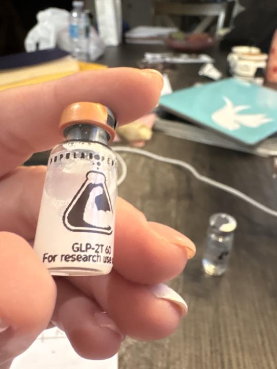 Why does this look like this? I just paid for something I can’t use. It won’t even draw up… what can I d