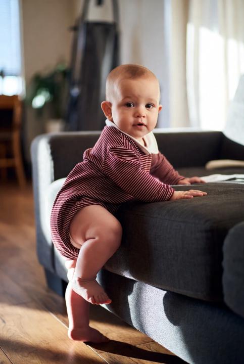 Can your 15-18 month old baby climb 