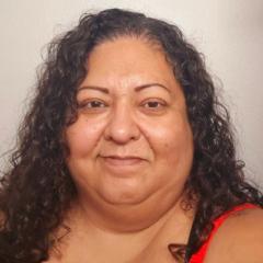 Linda Flores