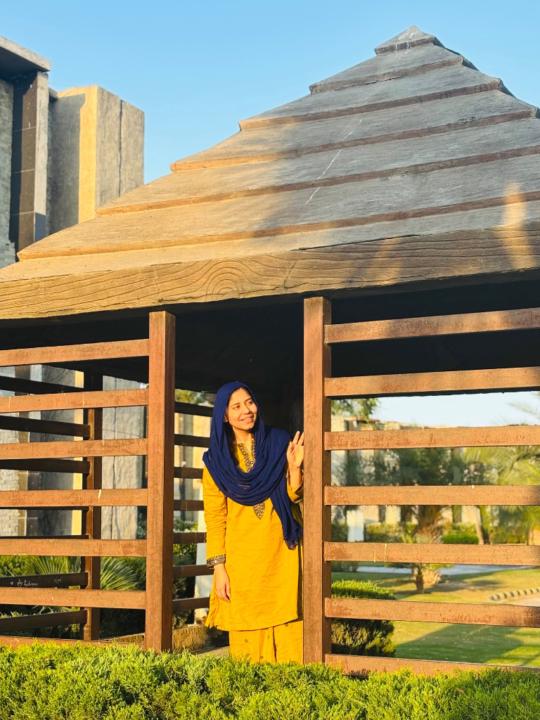 Aroosa Dawood