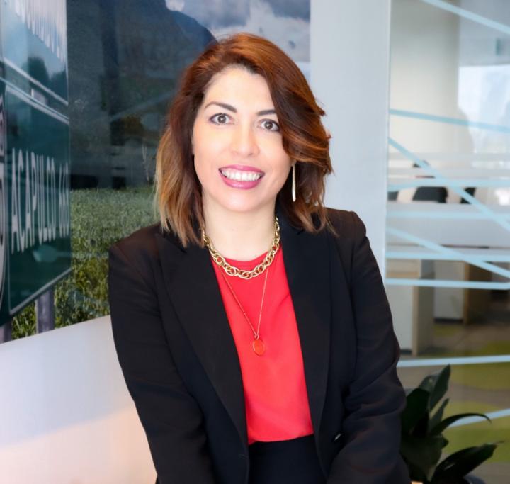 Elena Robles